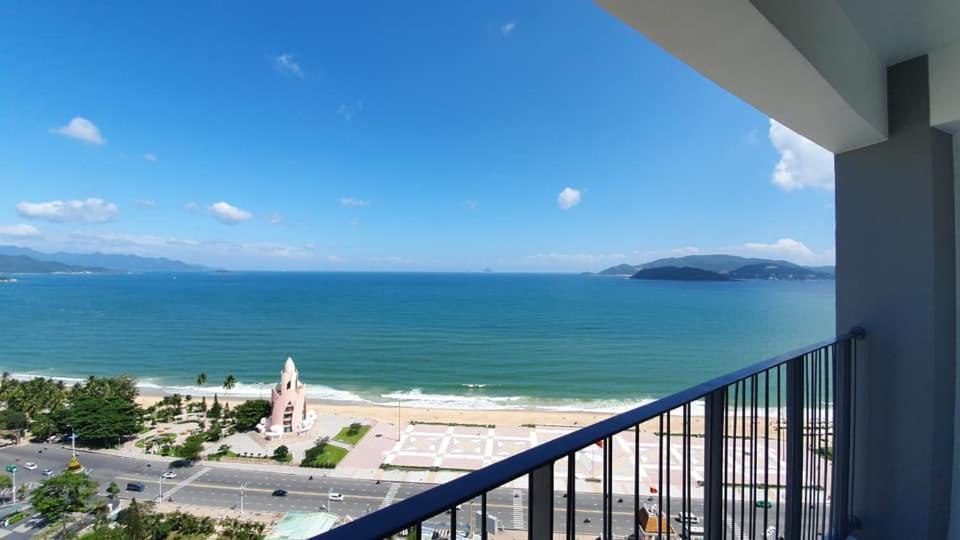 Panorama Condotel By Hlg Nha Trang Eksteriør billede