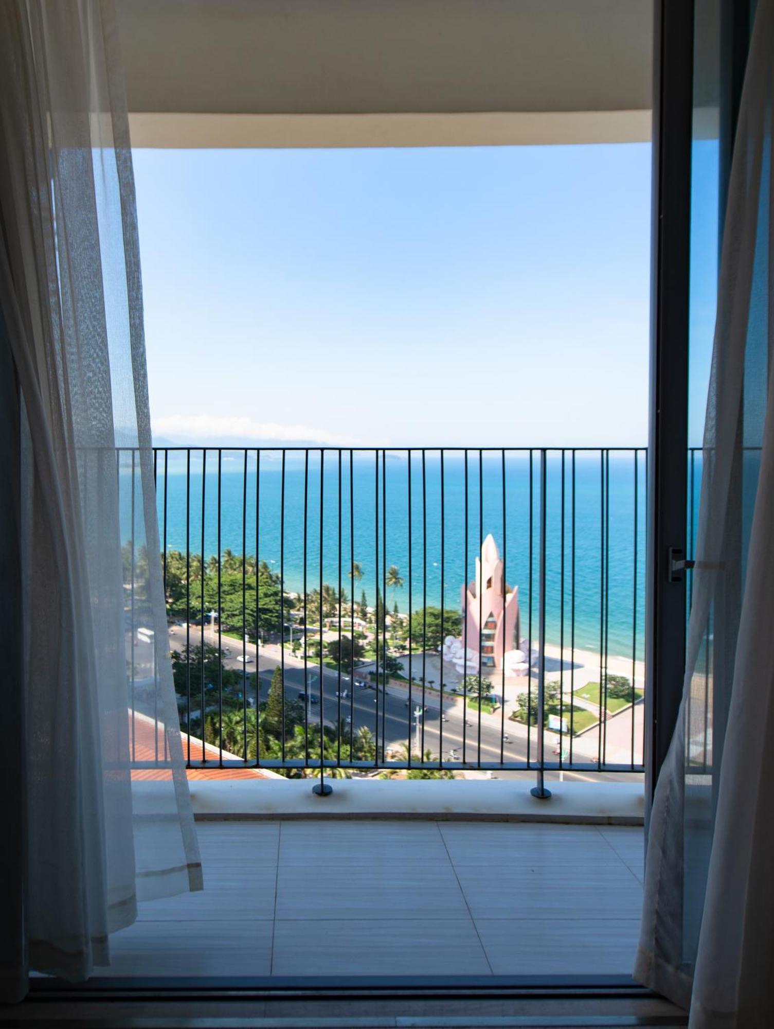Panorama Condotel By Hlg Nha Trang Eksteriør billede